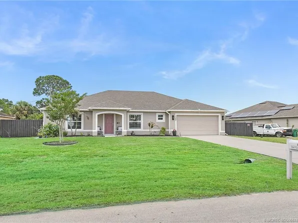 1382 SW Crest Ave, Port Saint Lucie, FL 34953