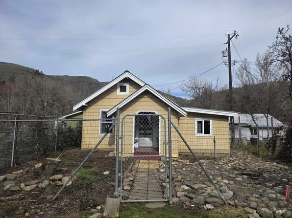 210 Pine St, Kooskia, ID 83539