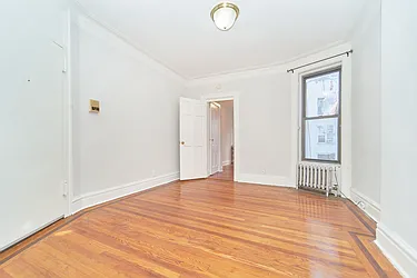 Rented by Living New York