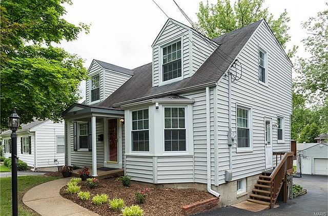 1st image of 1044 Chelsea Ave