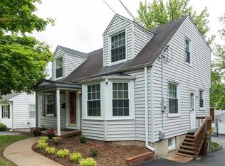 1044 Chelsea Ave, Saint Louis, MO 63122