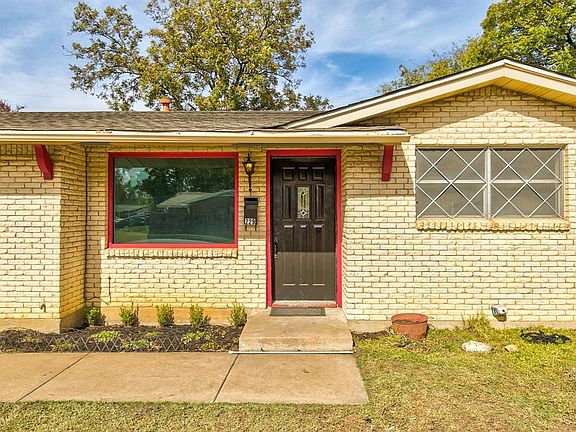2nd image of 229 Wofford Way