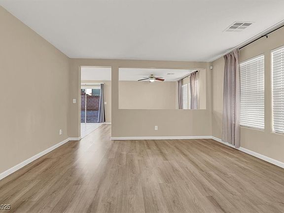 5th image of 65 Desert Palm Dr