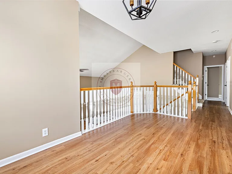 14003 W 110th Ter — Photo 7