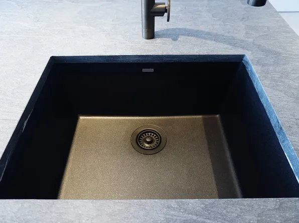 130 William Street image 21 of 68