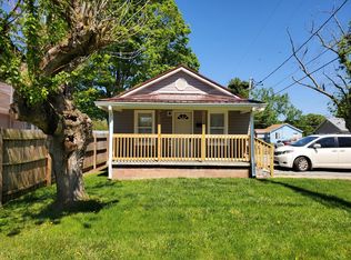 1821 E Fairview Ave, Johnson City, TN 37601