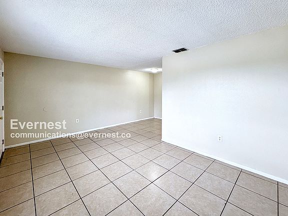 4th image of 849 Avenue O SW APT C