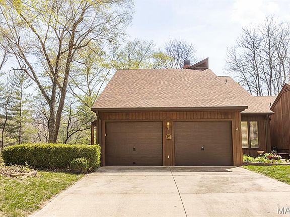 2nd image of 13 Tanewood Ct