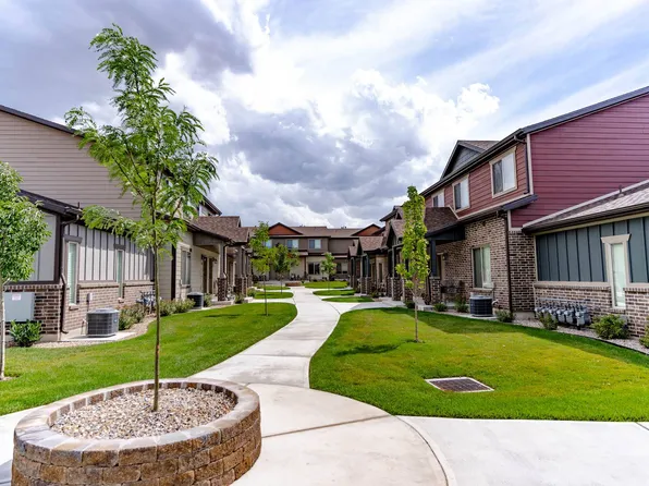 Arcadia Townhomes, 4499 S 1930 W #47, Roy, UT 84067