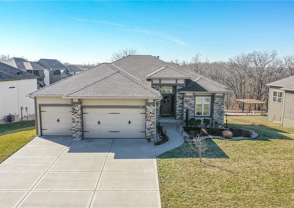 1st image of 601 Rock Bridge Ct