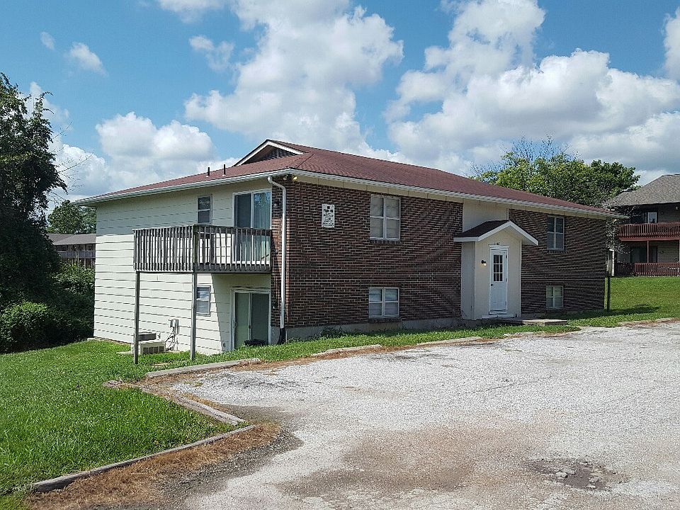 1st image of 3300 Albany Ct APT C