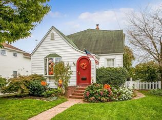 632 Rensselaer Ave, Staten Island, NY 10312