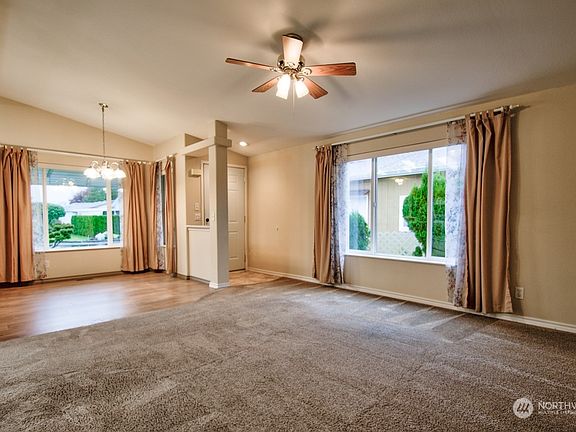 4th image of 1918 Harrison Avenue #33