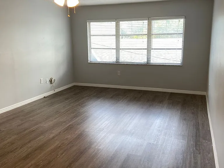 Citadel Apartments of Sarasota — Photo 8