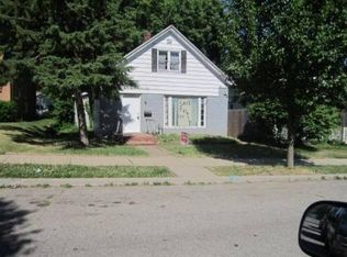 1707 Catalpa Ave, South Bend, IN 46613