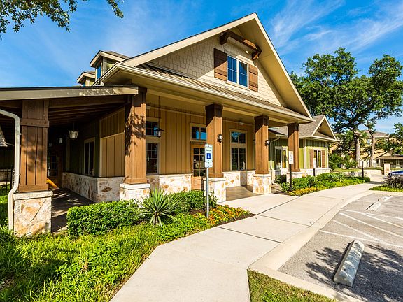 3rd image of 10514 Bandera Rd #6106