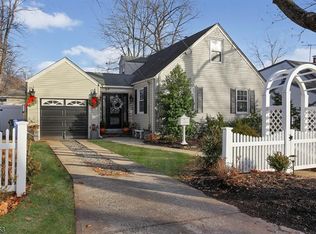 90 Spear St, Metuchen, NJ