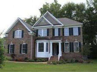 7895 Newhaven Dr, Oak Ridge, NC 27310