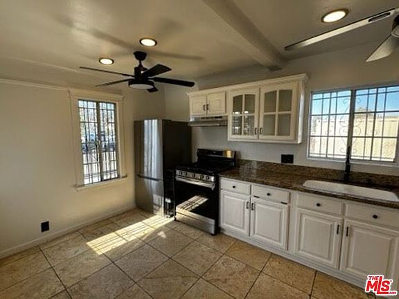 5th image of 644 E 118th Pl