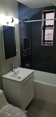 Rented by Silverstreet RE LLC | media 24