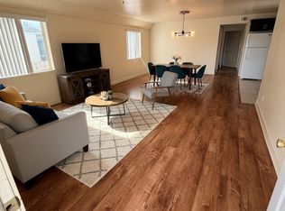 9009 S Baring Cross St, Los Angeles, CA 90044
