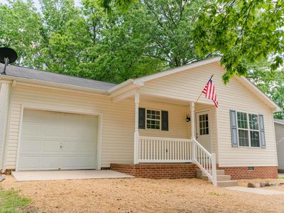 15 Canton Ln, Stuarts Draft, VA, 24477
