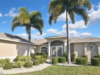 601 SE 15th Ter, Cape Coral, FL, 33990