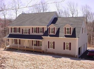 6 Deerwood Ests, Oxford, CT 06478