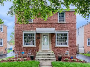 7826 W Berwyn Ave, Chicago, IL