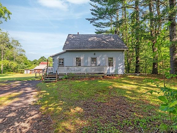 3rd image of 3 Barre Paxton Rd