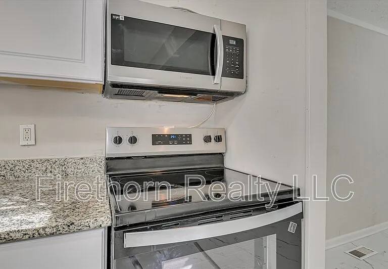 2349 Henry Cir — Photo 13