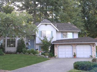 16407 121st Ave NE, Bothell, WA 98011