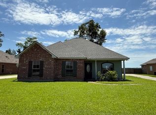 124 Homerun Pkwy, Donaldsonville, LA 70346