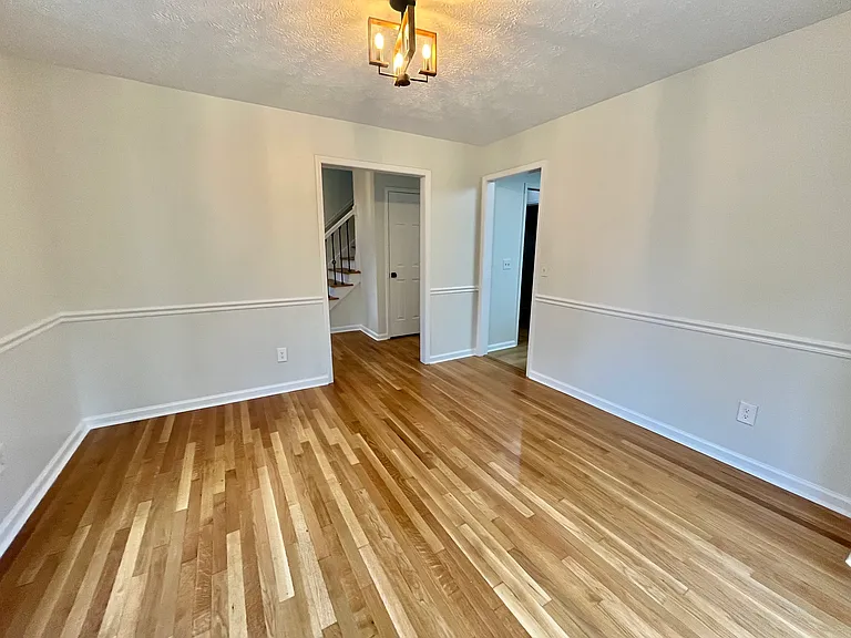 1469 Cheyenne Ct — Photo 8