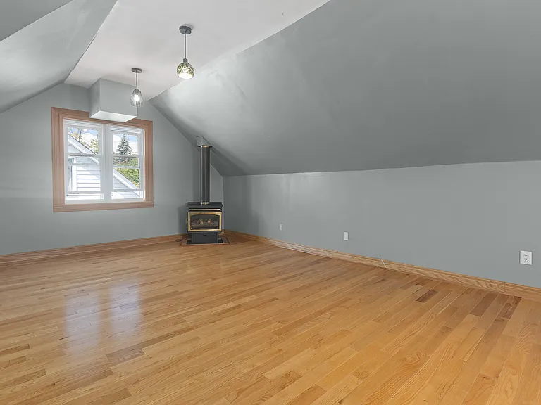 38 Marlborough Ave — Photo 19