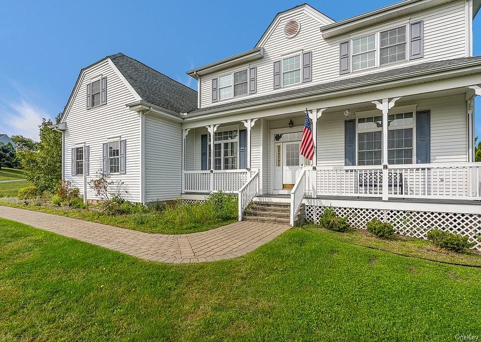 1st image of 44 Wyndham Ln