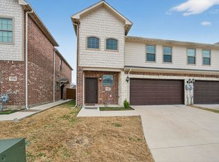 1142 Mahmoud Egal Dr, Irving, TX 75061