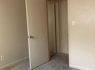 924 Lawton Ave APT B, Roseville, CA