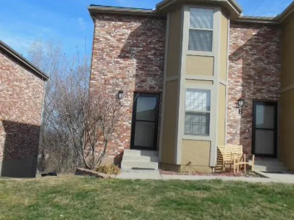 620 NE English Manor Dr APT A, Lees Summit, MO 64086