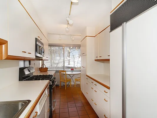 Sold by Robert E. Hill  | media 50