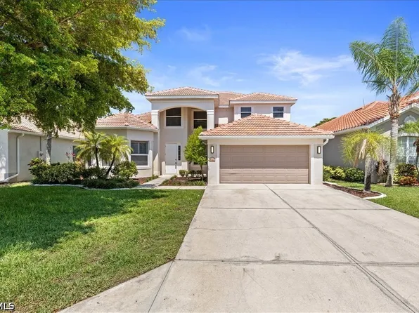 9717 Blue Stone Cir, Fort Myers, FL 33913