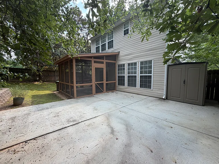 10905 Wittenridge Dr — Photo 29