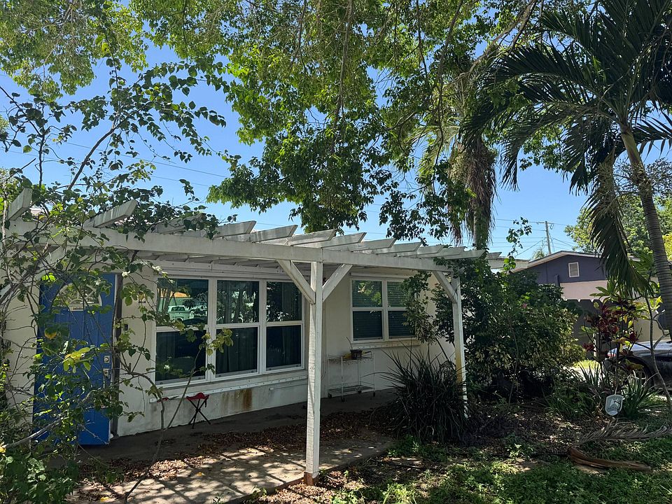 1st image of 1450 NE 32ND Street
