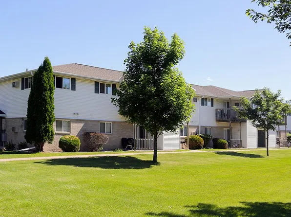 BREEZEWOOD APARTMENTS, 1415 Tullar Rd #145907, Neenah, WI 54956