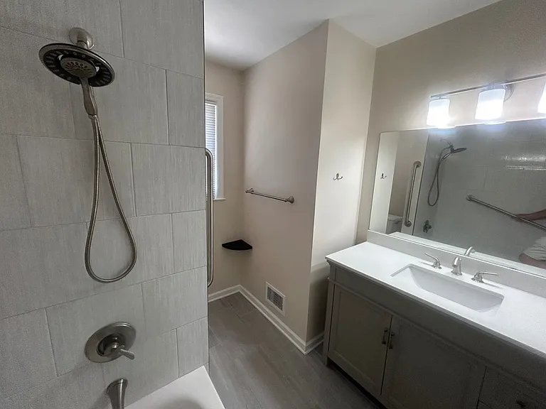 1015 Walters Ln — Photo 18