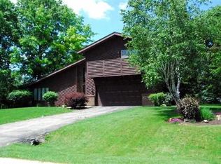 6578 Ashdale Close, Rockford, IL 61107