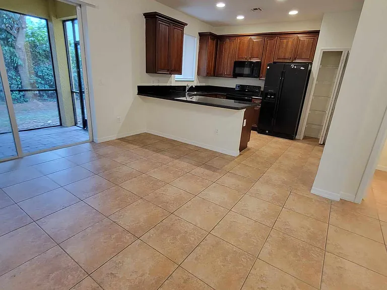 10211 Tin Maple Dr — Photo 12