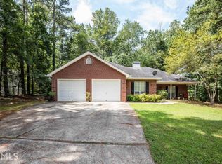 7019 S Pinewood Ct, Villa Rica, GA 30180