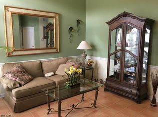 13 Prospect Cir, Wantage, NJ 07461