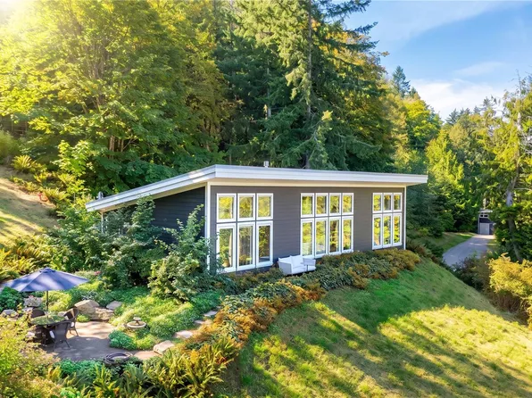 168 Sunrise Pl, Saltspring Island, BC V8K 0A7